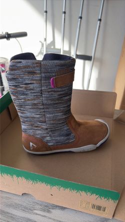Plea girl boot 2.5
