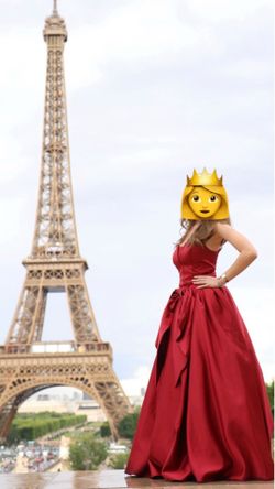 Quince / Ball Gown Red Dress