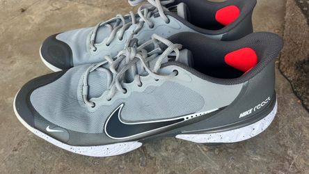 New Nike Baseball Cleats Size Men’s 15