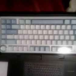 Aula F75 Swappable 3 In 1 Keyboard 