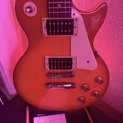 Les Paul Epiphone with Mustang Amp And Premium Line 
