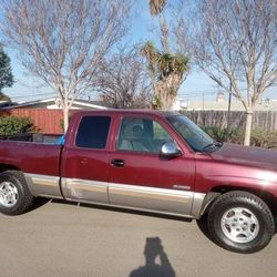 2001 Chevrolet Silverado 1500 Runs and Drives Great! Reg 2026! Smog