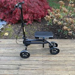 KNEEROVER Knee Scooter