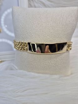 Men's Bracelet 14K Gold Laminated Hypoallergenic Waterproof Non Tarnish Excellent Quality Jewelry 45$