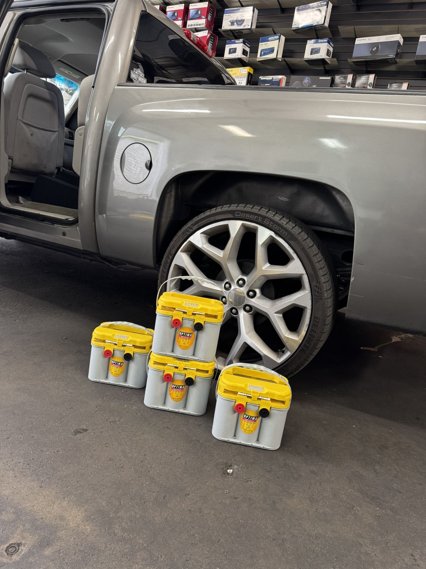OPTIMA Batteries OPT8014-045 8014-045 D34/78 Yellow Top Dual Purpose car truck Battery. Bateria Para Carro o Camioneta Model 34 78 Universal with Top
