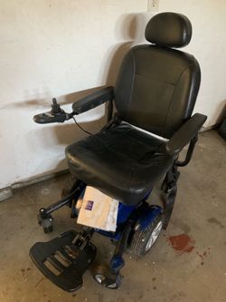 Electric Wheelchair
