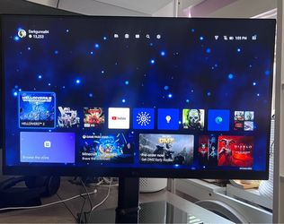 32 inch LG Monitor with Stand