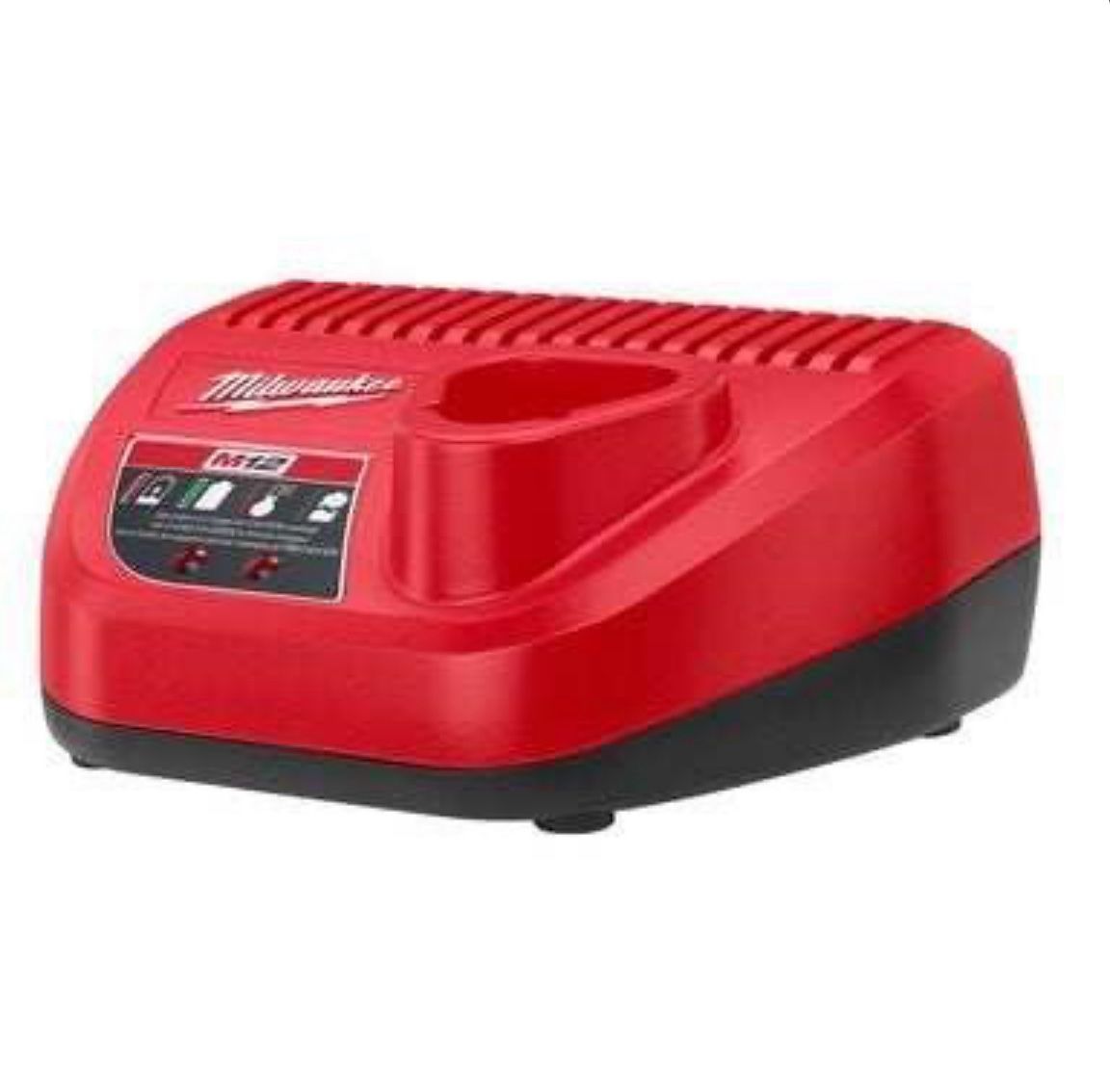 Milwaukee M12 12V Battery Charger Lithium-Ion 48-59-2401