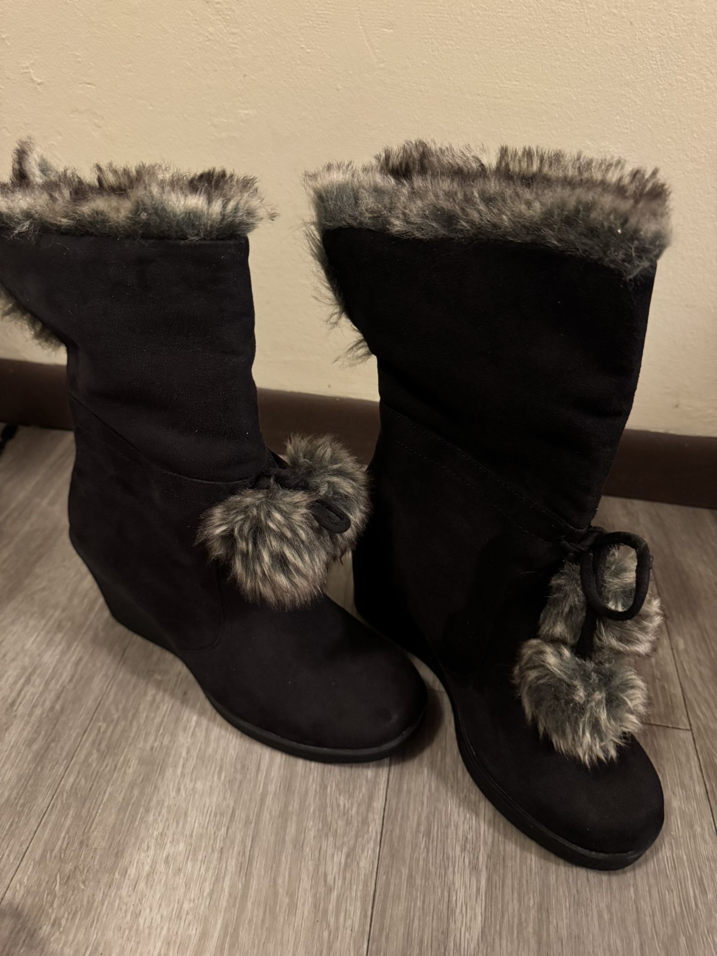 American Eagle Black Wedge Boots - Size 9