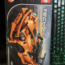 Lego 42083 chevy corvette zr1 never opened 
