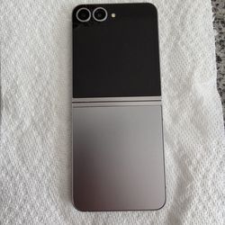 SAMSUNG GALAXY Z FLIP 6