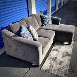 Comfy Dark Gray Modern Sectional Sofa