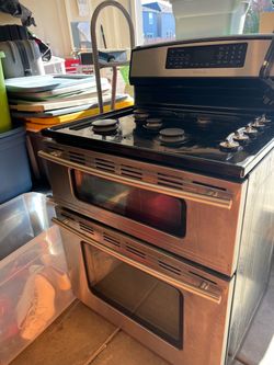 Jenn-air gas stove