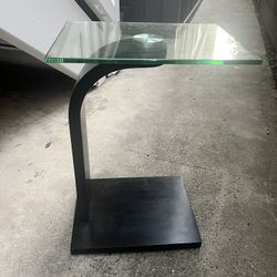 Modern Glass Side Table – Sculptural Base