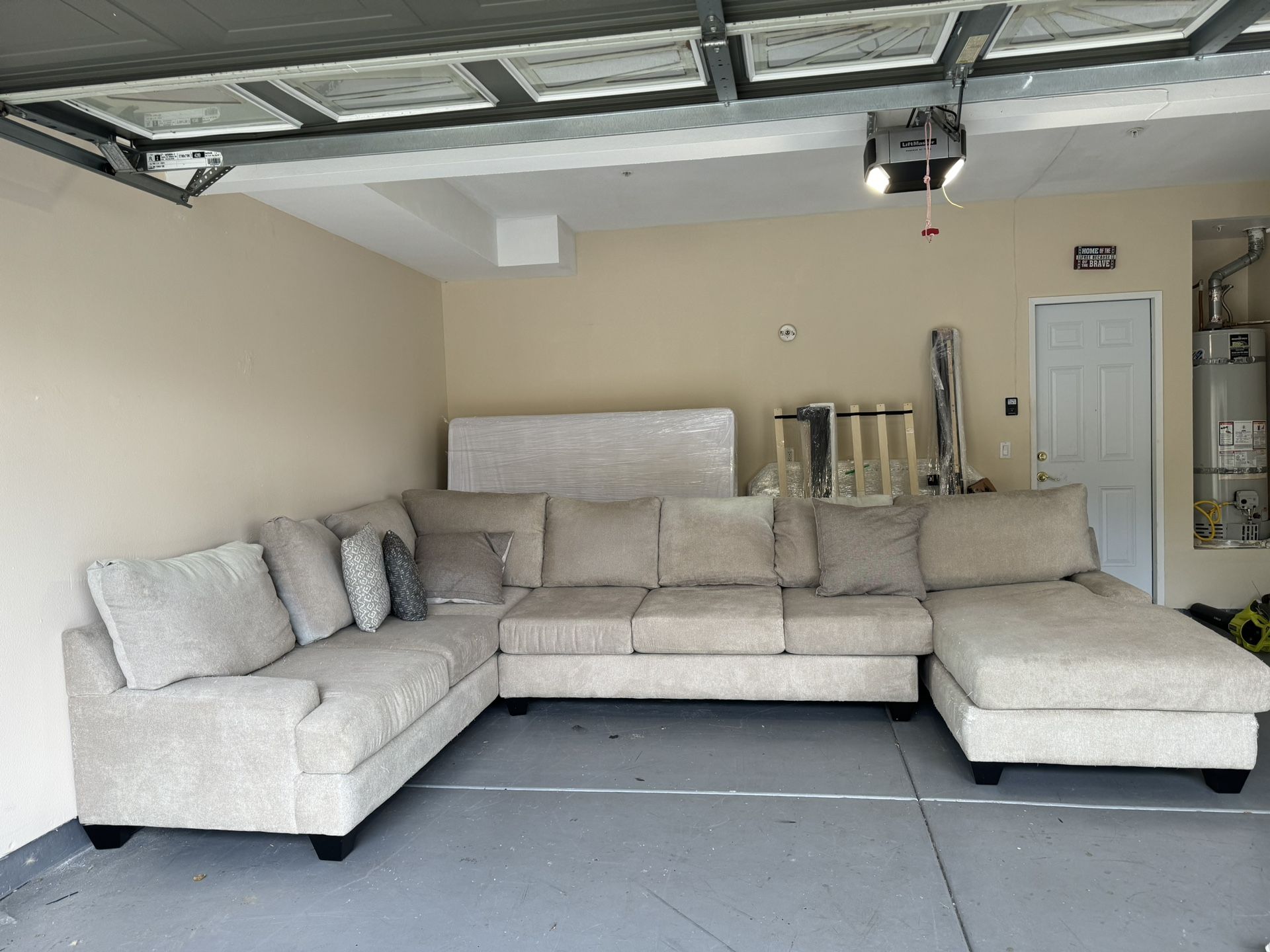 Free - 3 Piece sectional Couch