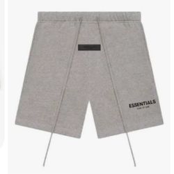 Essentials Shorts 