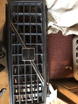 1978 Volvo 242 Grille