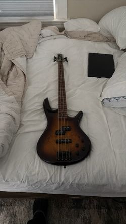 Ibanez sound gear bass guitar