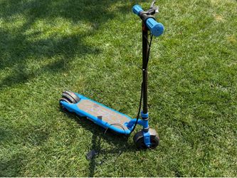 Viro Rides 550 VR Electric Scooter with charger