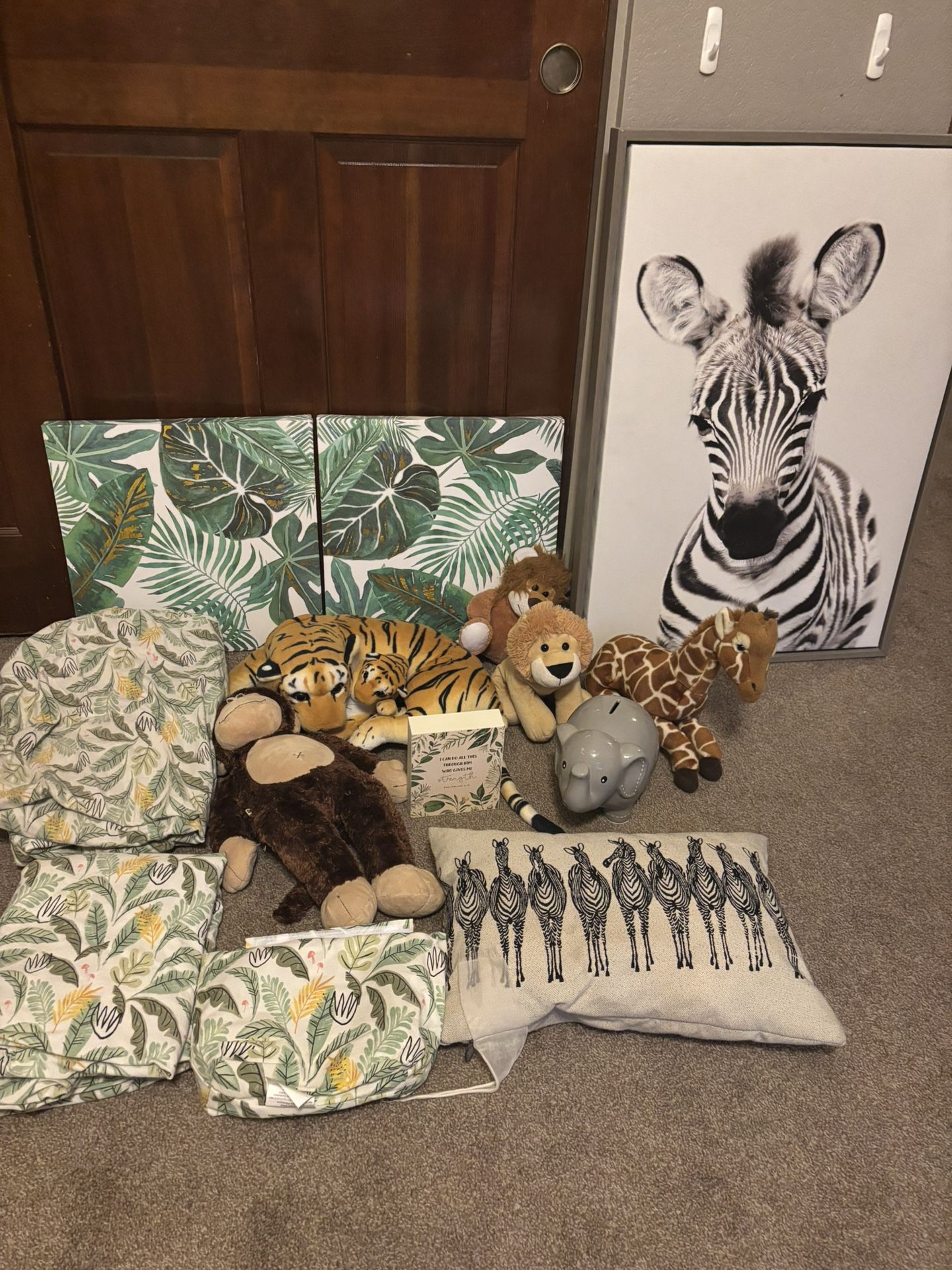 Safari Nursery/Kids Room Decor