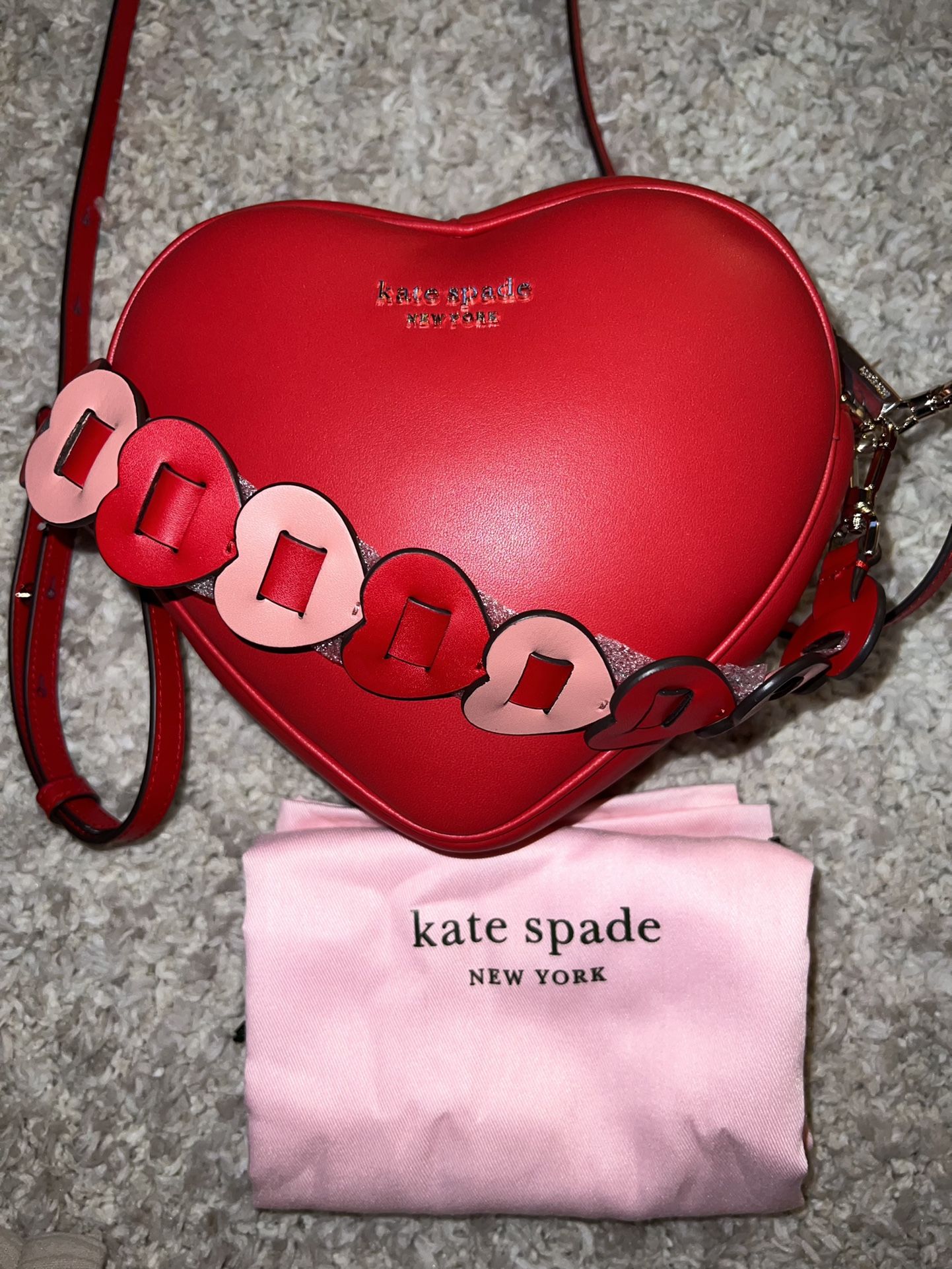 Kate Spade Specialty vs. Outlet 