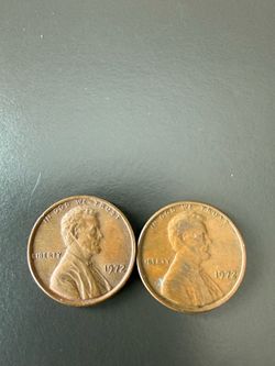 2 of the 1972 Lincoln pennies