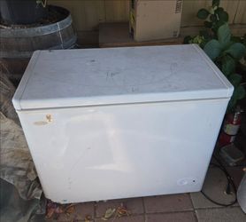 Danby 7.2 cu. ft. Chest Freezer in White