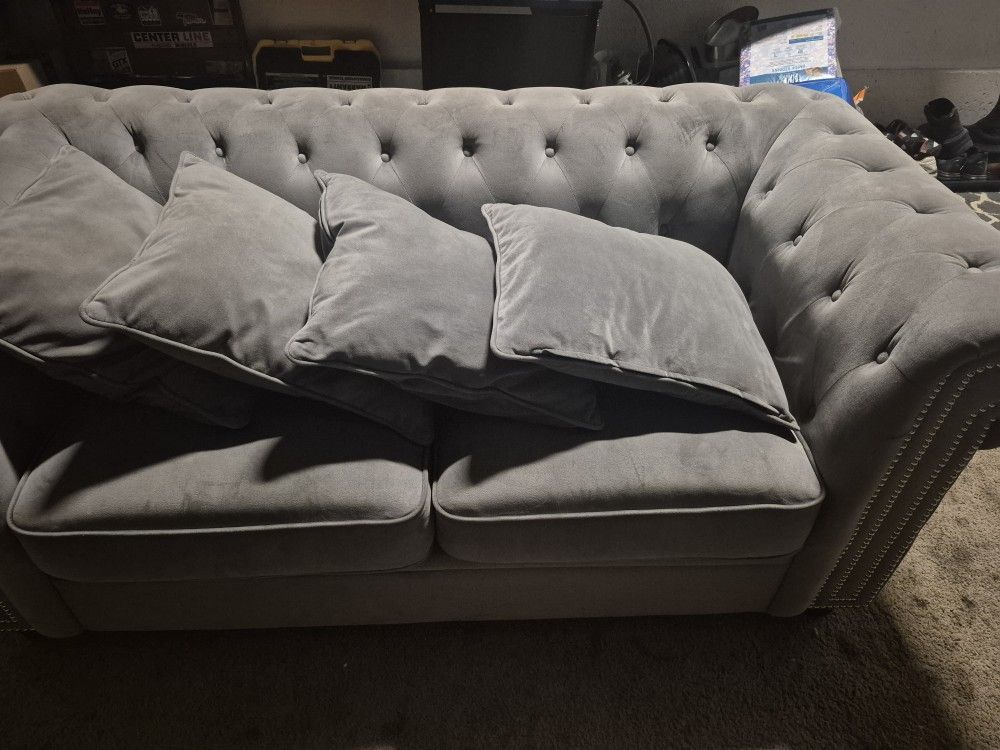 Grey Couch Or Couches