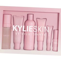 Kylie Jenner Face Wash Kit