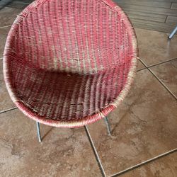 Vintage Wicker Child’s Flying Saucer Chair