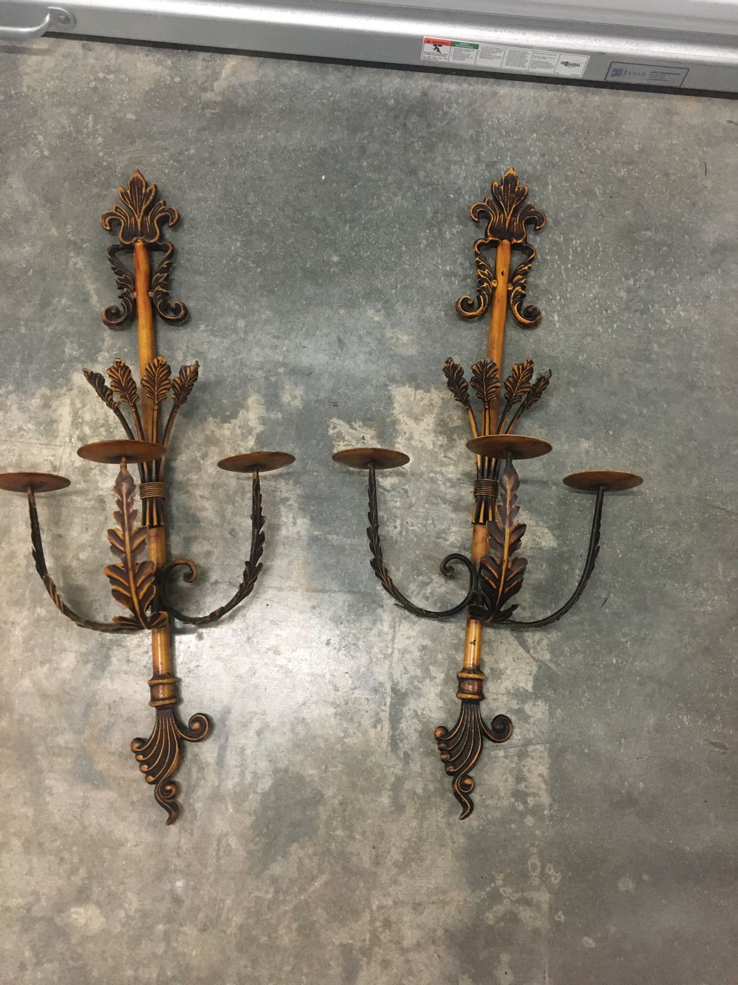 Nice wall designer wrought iron candle holder