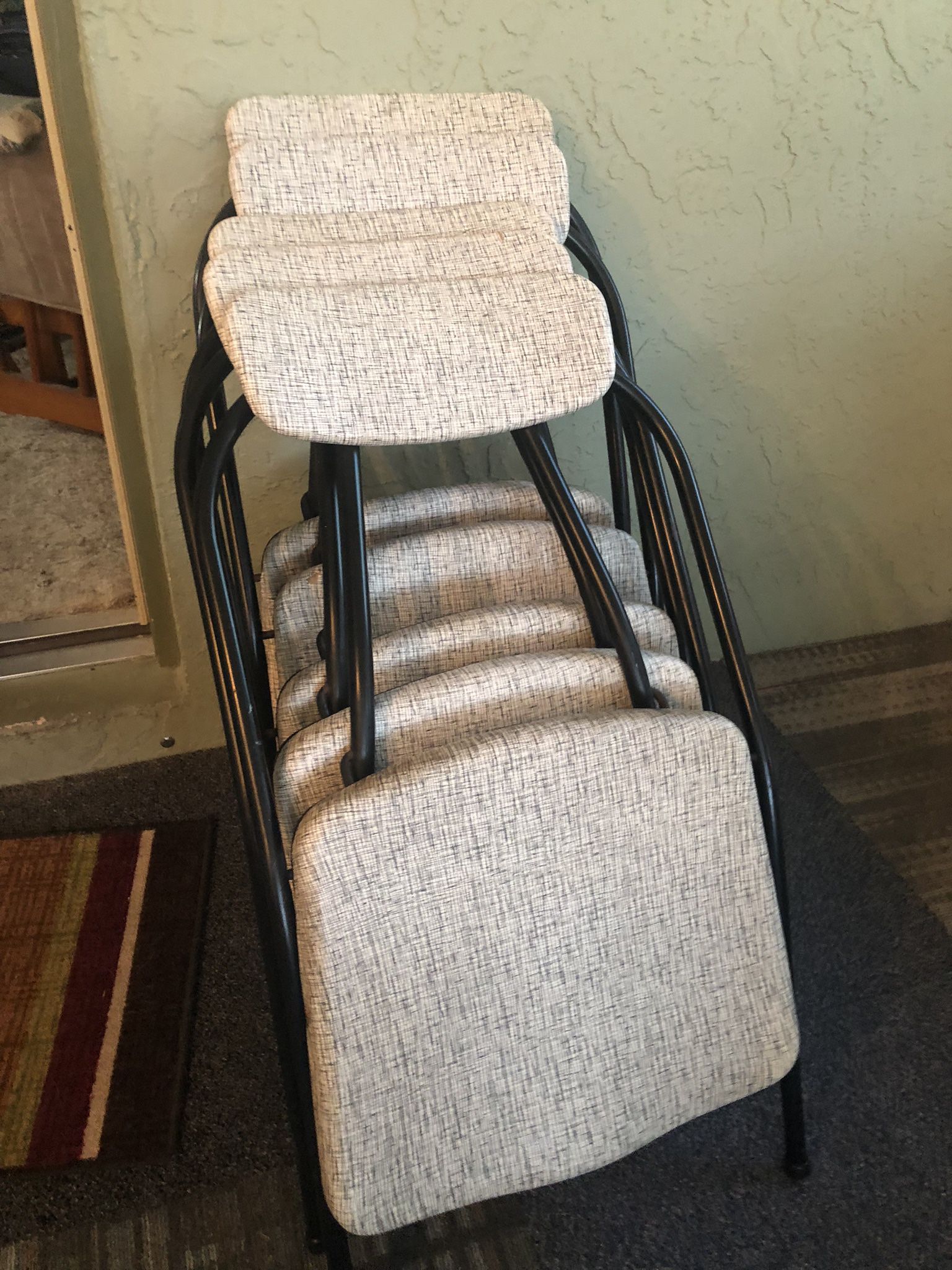 5 Folding Vintage Chairs