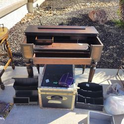Victorian Mahogany Spinet Desk Secretary Hidden side drawers pull out pad