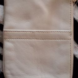 Off White Coach Leather Wristlet/wallet 