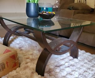 Living room Glass table free
