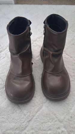 Brown Ankle Boots size 2 (kids)