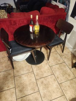 2 seat table
