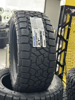 33/12.50/20 TOYO AT3