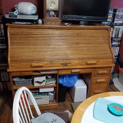 Roll Top Wooden Desk 
