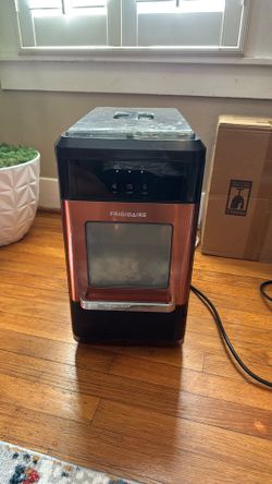 Frigidaire Ice Maker