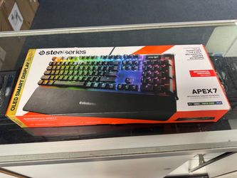 SteelSeries Apex 7 Mechanical Gaming Keyboard with OLED Smart Display and Rapid Tap - USB Passthrough and Media Controls - Linear, Quiet - RGB Backlit