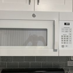 GE Over the Range Microwave 