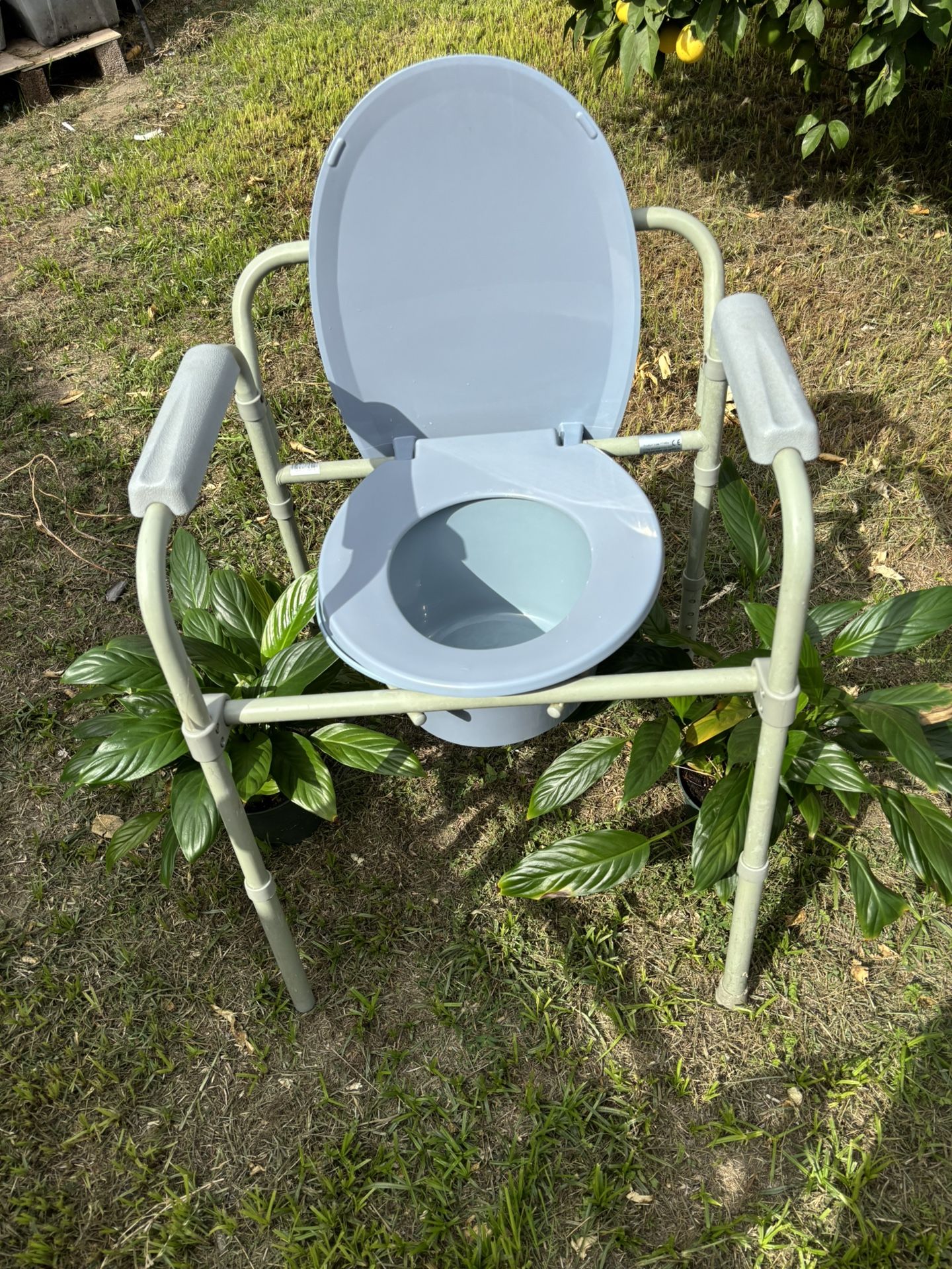 Portable Bedside commode