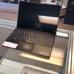 Gateway 16GB Ram 512GB SSD Laptop ( Bad Battery Needs To Be Plugged In )