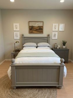 Classic Taupe Twin Wood Bed Frame – Headboard & Footboard Included