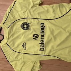 BALENCIAGA SOCCER JERSEY MENS SZ MEDIUM