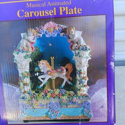 Carousel Plate