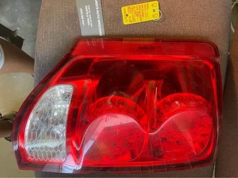 2011-2020 DODGE GRAND CARAVAN LEFT TAILLIGHT$60