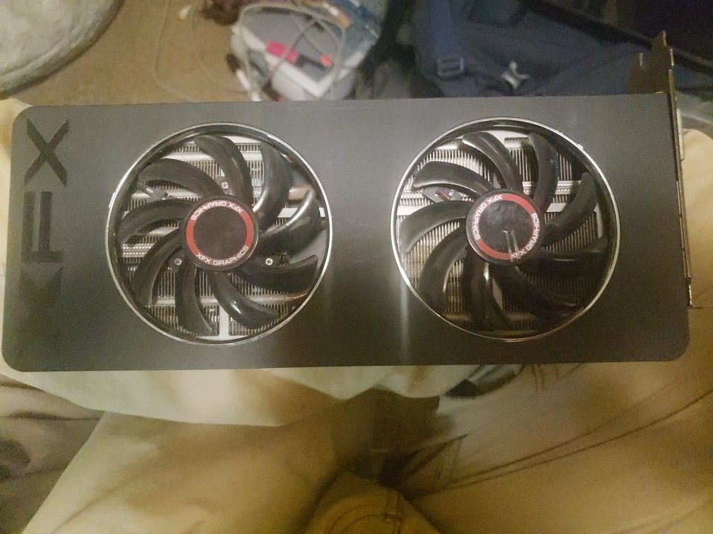 AMD Radeon R9 280x graphics card