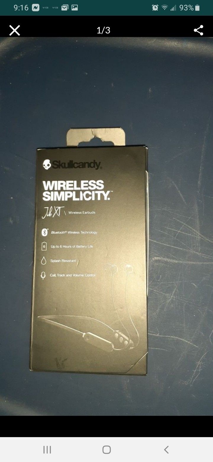 Skullcandy bluetooth wireless headphones. Make an offer